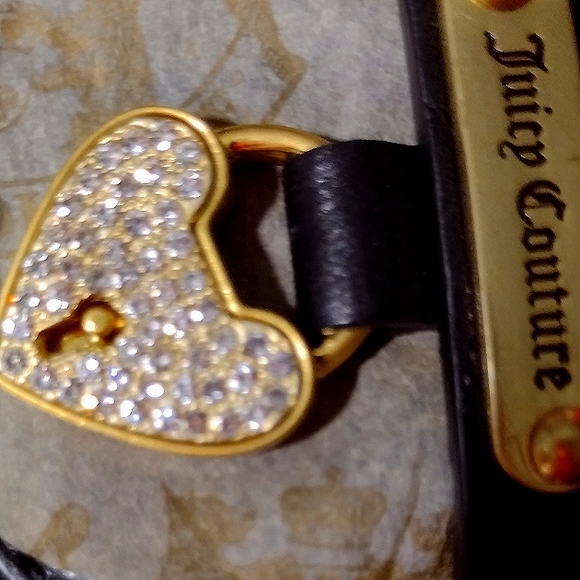 JUICY COUTURE Black Leather LG Pave Crystal Locket Wallet Wristlet NWT - Picture 9 of 10